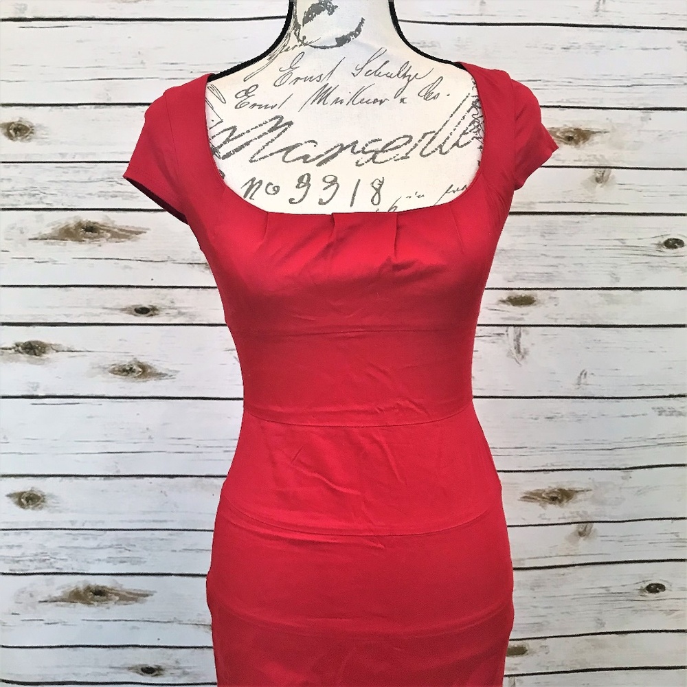 Red Pinup Wiggle Dress - Picture 2 of 9